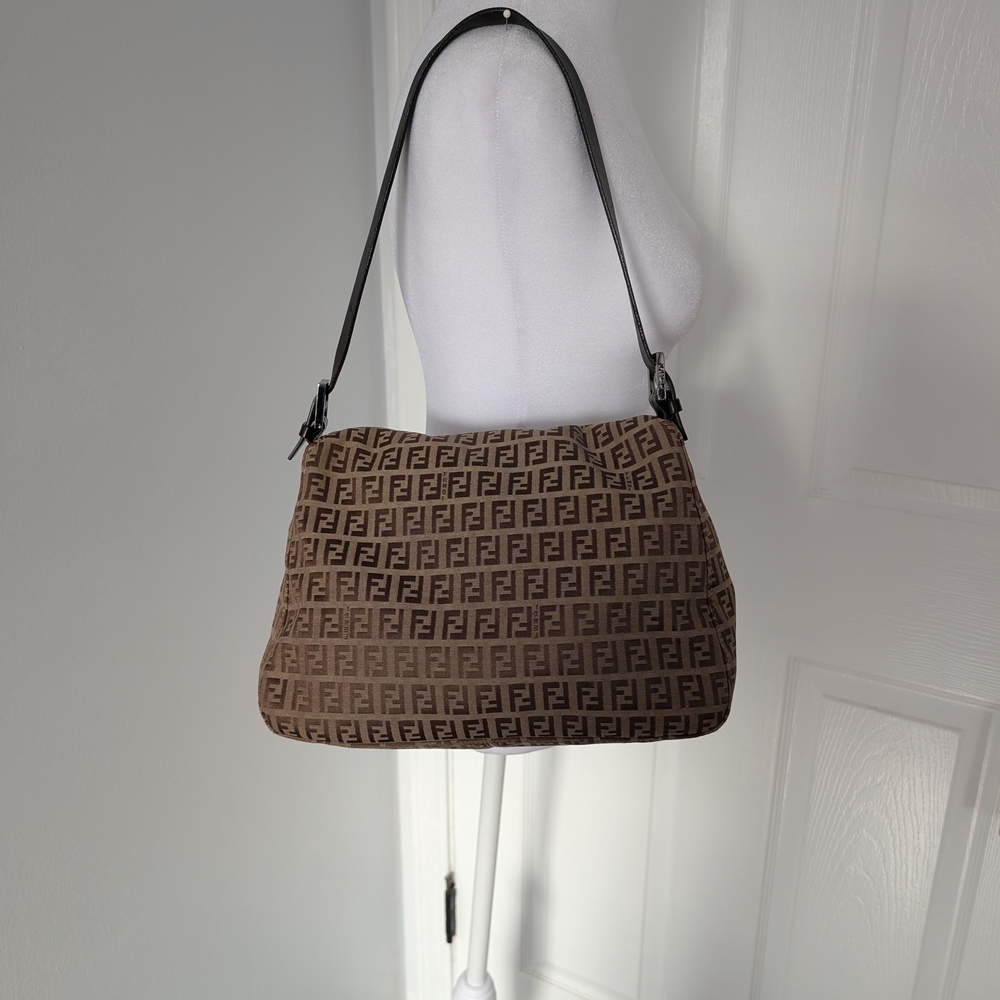 Fendi Zucca Mamma Baguette Flap Bag - Picture 2 of 14